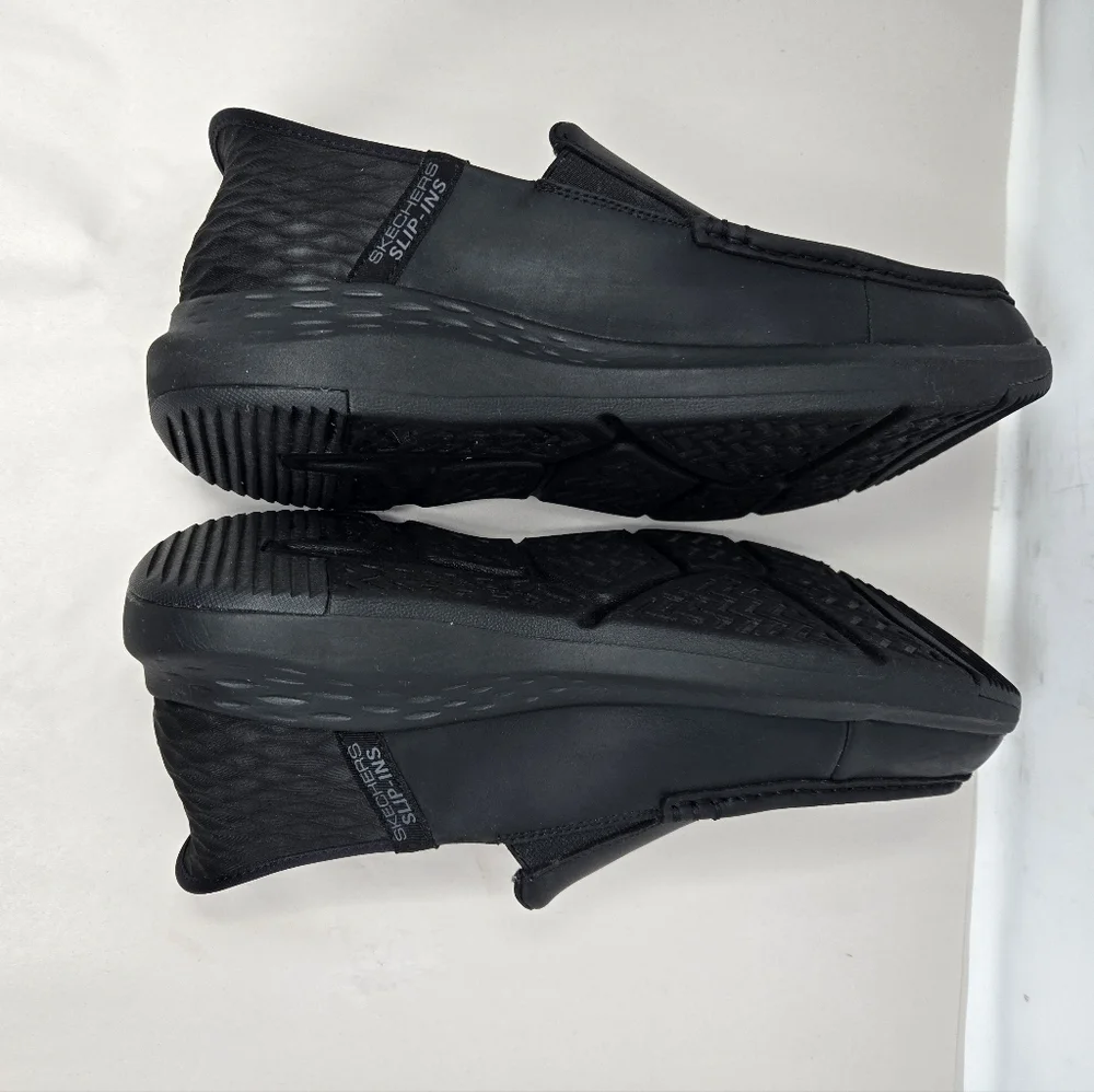 Skechers Mens Slip In Loafers Sz 10 Relaxed Fit Black Leather Parson-Oswin